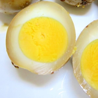 お弁当に最適　簡単節約　ゆで卵のしょうゆ漬け